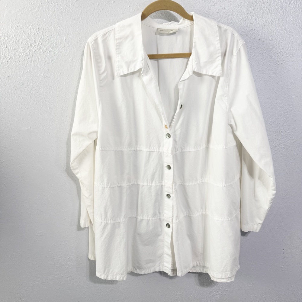 Eleven Stitch Design White Button-Up Women's Tunic large